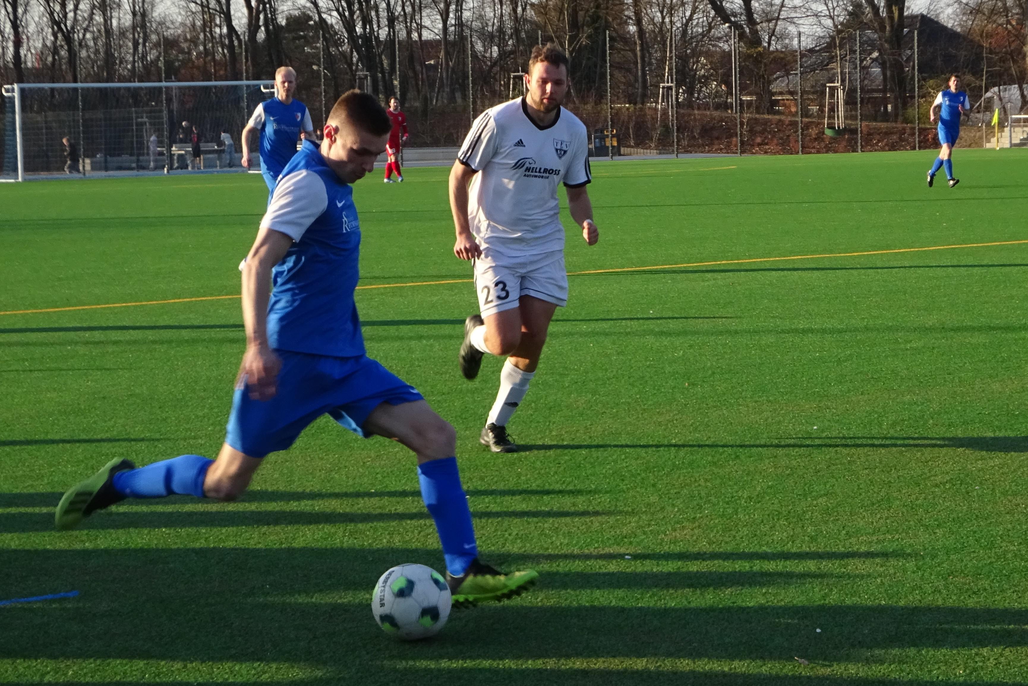 Erste Männer verlieren Heimspiel und Anschluß