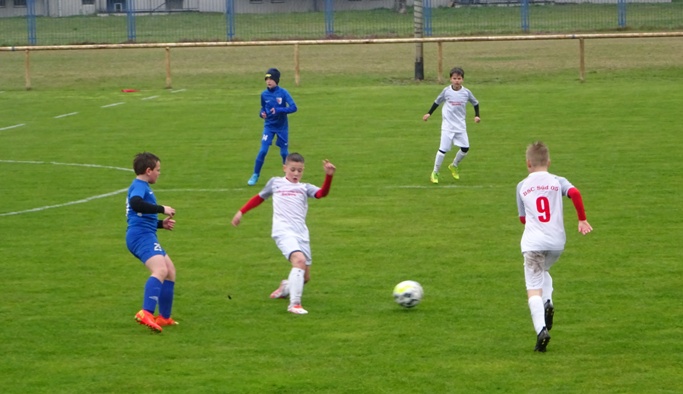 E1-Junioren beim Leistungsvergleich in Brandenburg